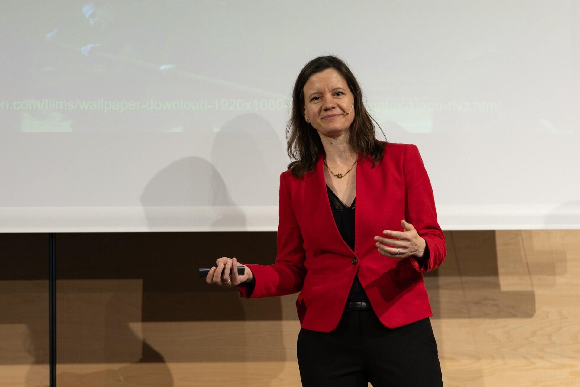 Dr. Maxie Schmidt von Forrester