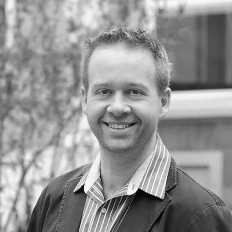 Podcast Orchestrating Human-Centric Experience with AI_cmm360.ch