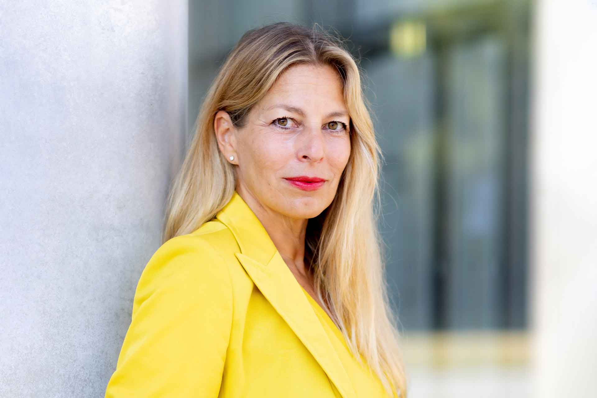 Smart Service: Effizienz neu gedacht Smart Service: Effizienz neu gedacht | Tanja Hilpert, VP DACH bei Zendesk