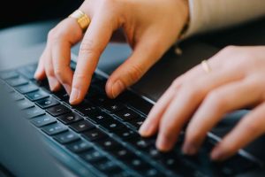 E-Mail ist kein Auslaufmodell, es braucht nur ein Upgrade E-Mail ist kein Auslaufmodell, es braucht nur ein Upgrade