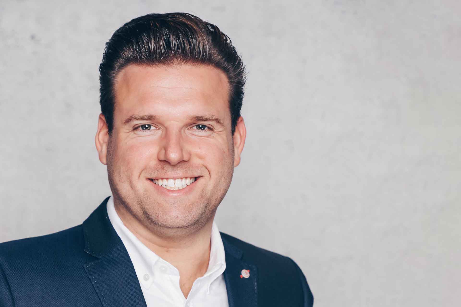 Die unsichtbare Verschwendung von Daten | Maxime Vermeir, Senior Director of AI Strategy bei ABBYY