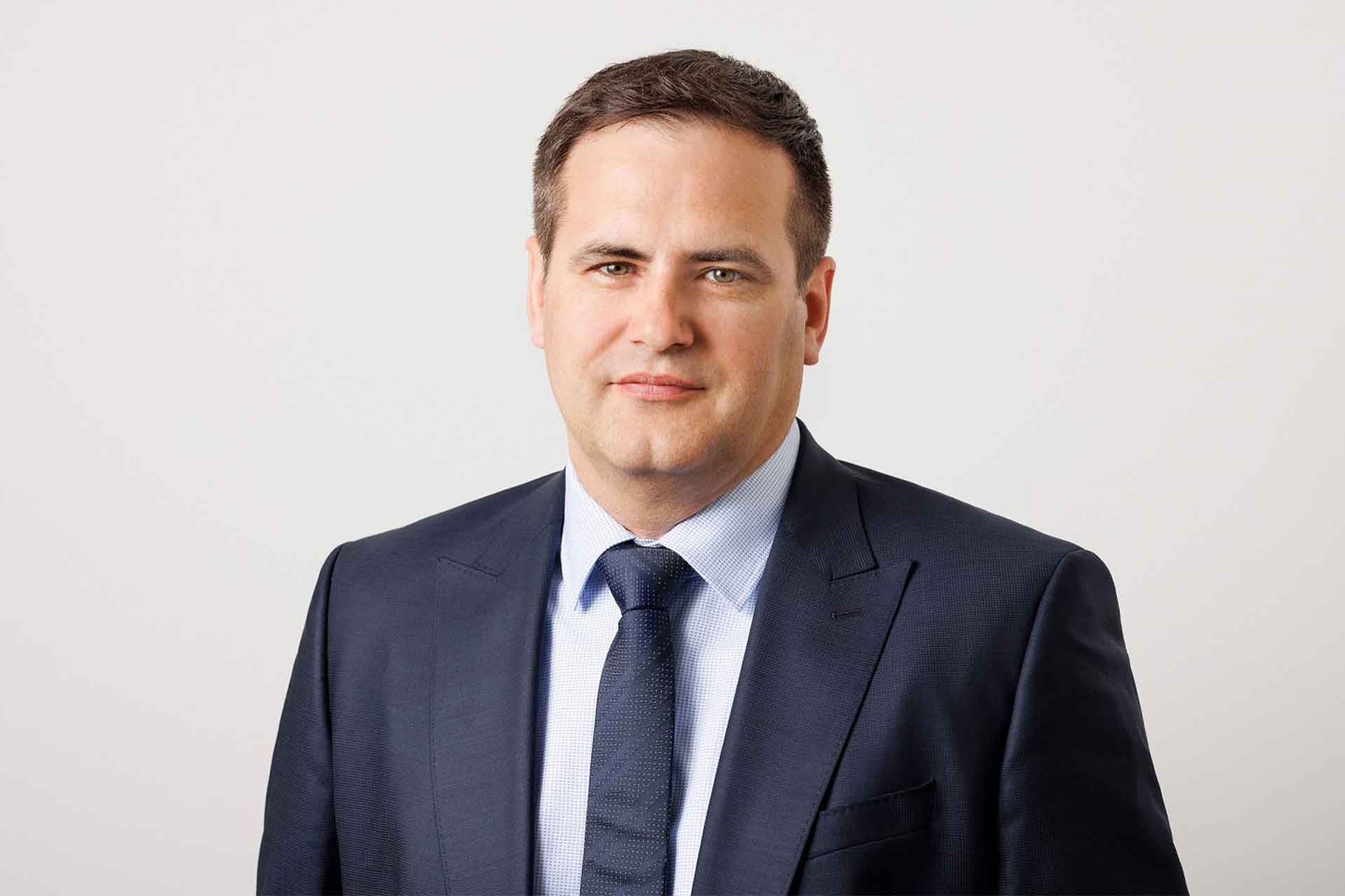 Vom Datensammeln zur strategischen Datenpartnerschaft Vom Datensammeln zur strategischen Datenpartnerschaft | Asmus Eggert, Rechtsanwalt mit den Schwerpunkten Datenschutz- und IT-Recht sowie Geschäftsführer der mip Consult GmbH