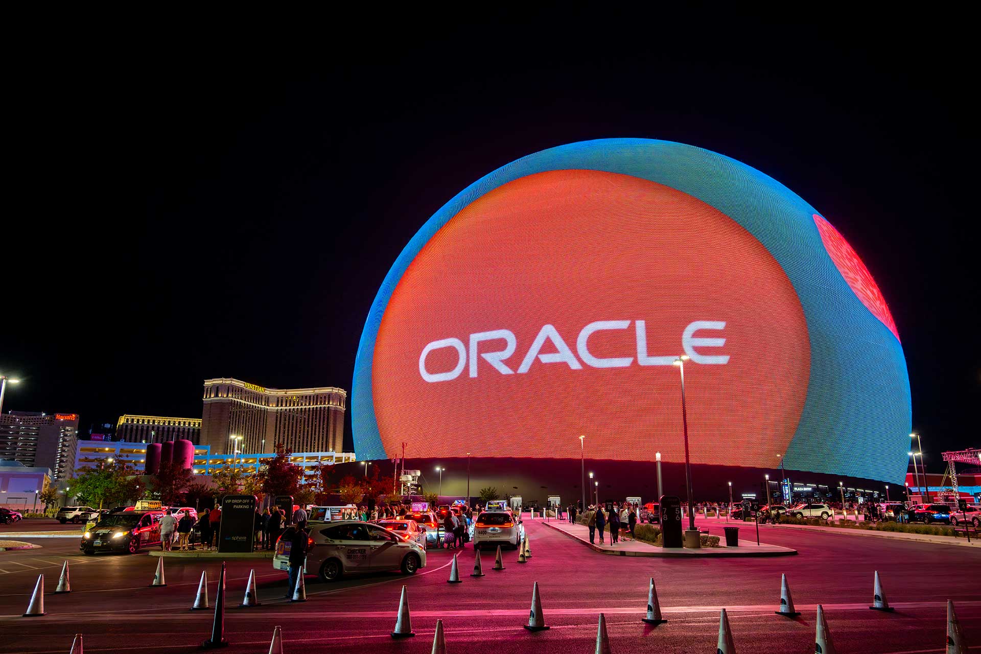 Oracle führt «Multicloud Universal Credits» ein Oracle AI World 2025 in Las Vegas