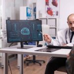 Patientenerlebnis neu definiert durch KI und Empathie Patientenerlebnis neu definiert durch KI und Empathie