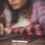 Unsichtbar im Netz: Wie KI das Vertrauen neu bewertet Unsichtbar im Netz: Wie KI das Vertrauen neu bewertet