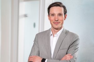 Nutzer überschätzen eigene Fähigkeit, Deepfakes zu erkennen | Dr. Martin J. Krämer, CISO Advisor bei KnowBe4