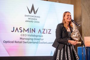 Jasmin Aziz erhält den Empowering Women Award 2026 | Jasmin Aziz, CEO der VisilabGroup SA und Managing Director EssilorLuxottica Switzerland (Copyrights: Tomek Gola)