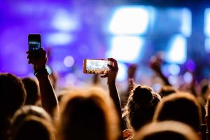Idole & Fandom: So funktioniert die Marketingkraft von Stars