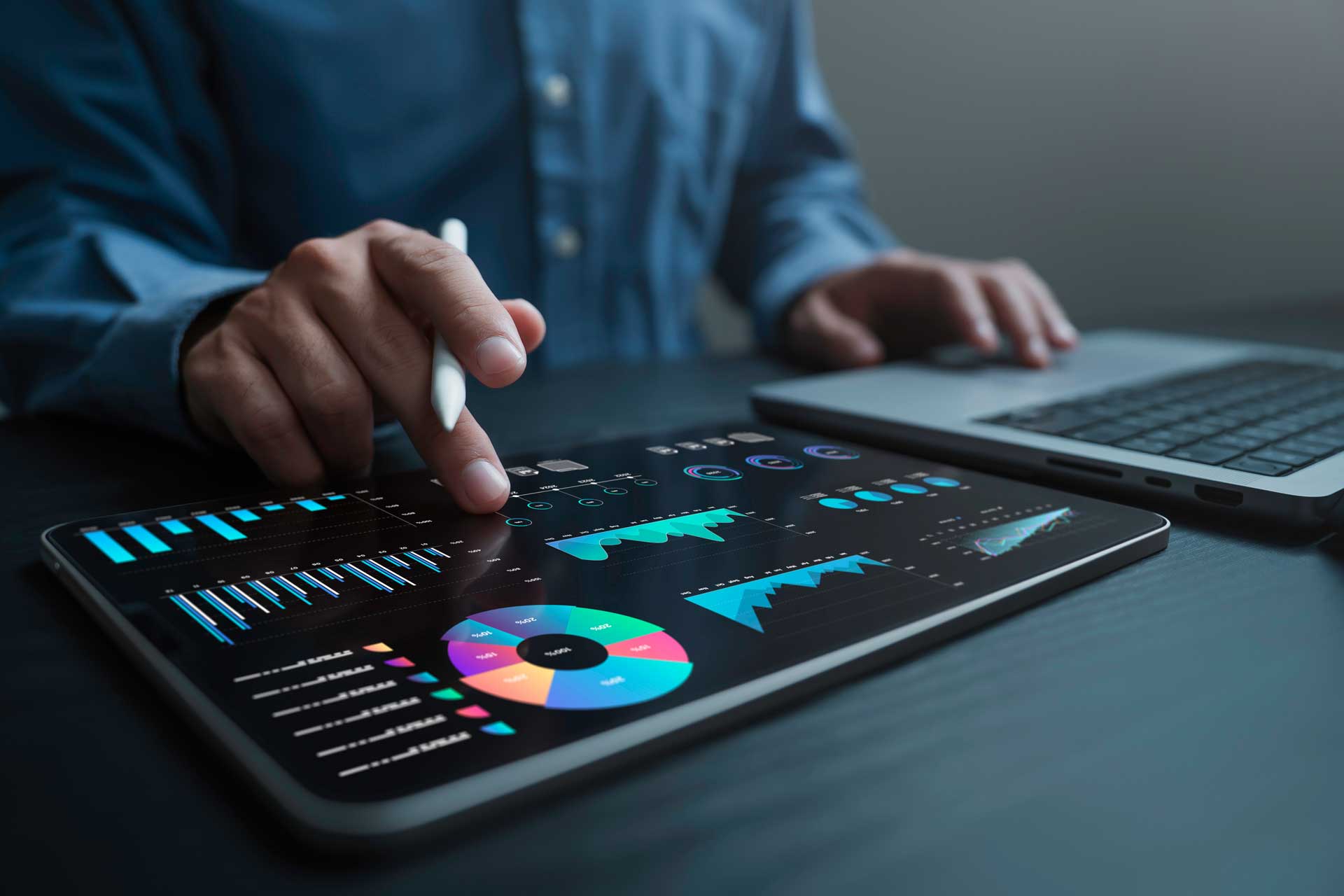 Data Readiness im CRM: Die Basis für verlässliche KI Data Readiness im CRM: Die Basis für verlässliche KI