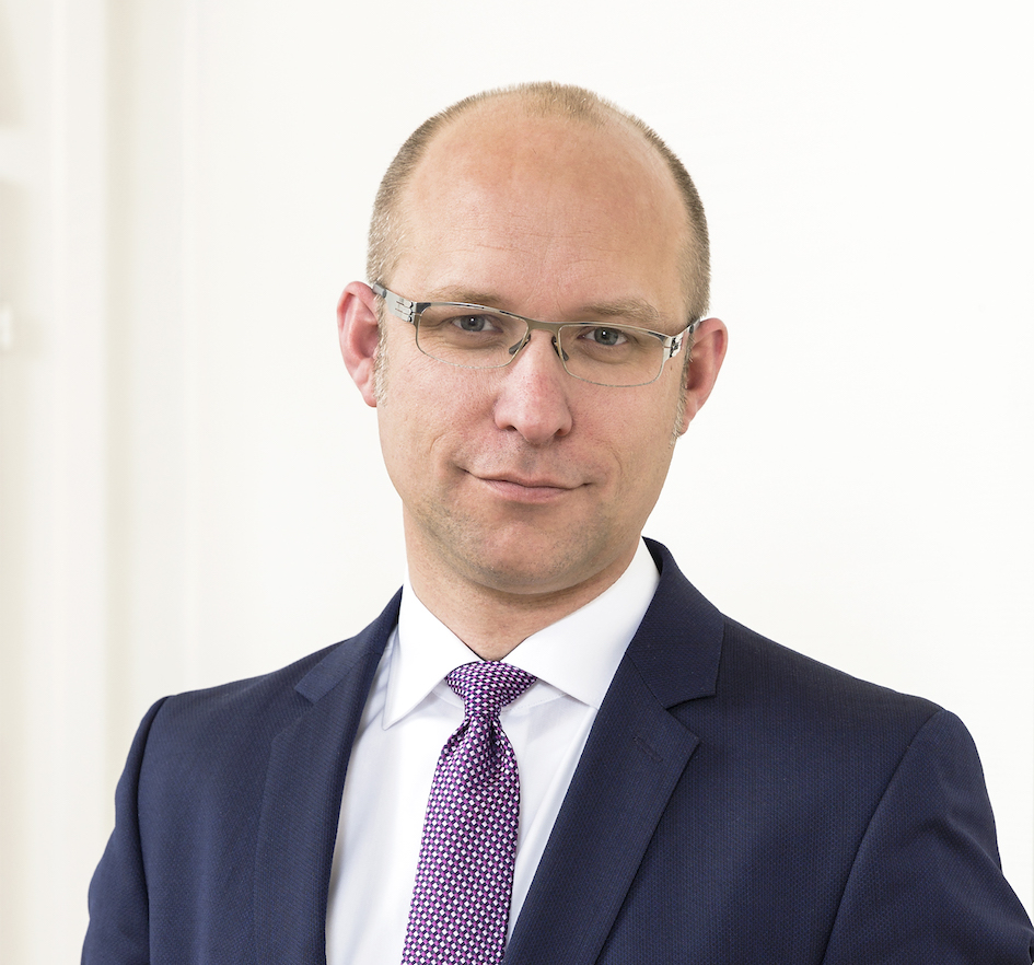 260416, LauxLawyers, Christian, 3398