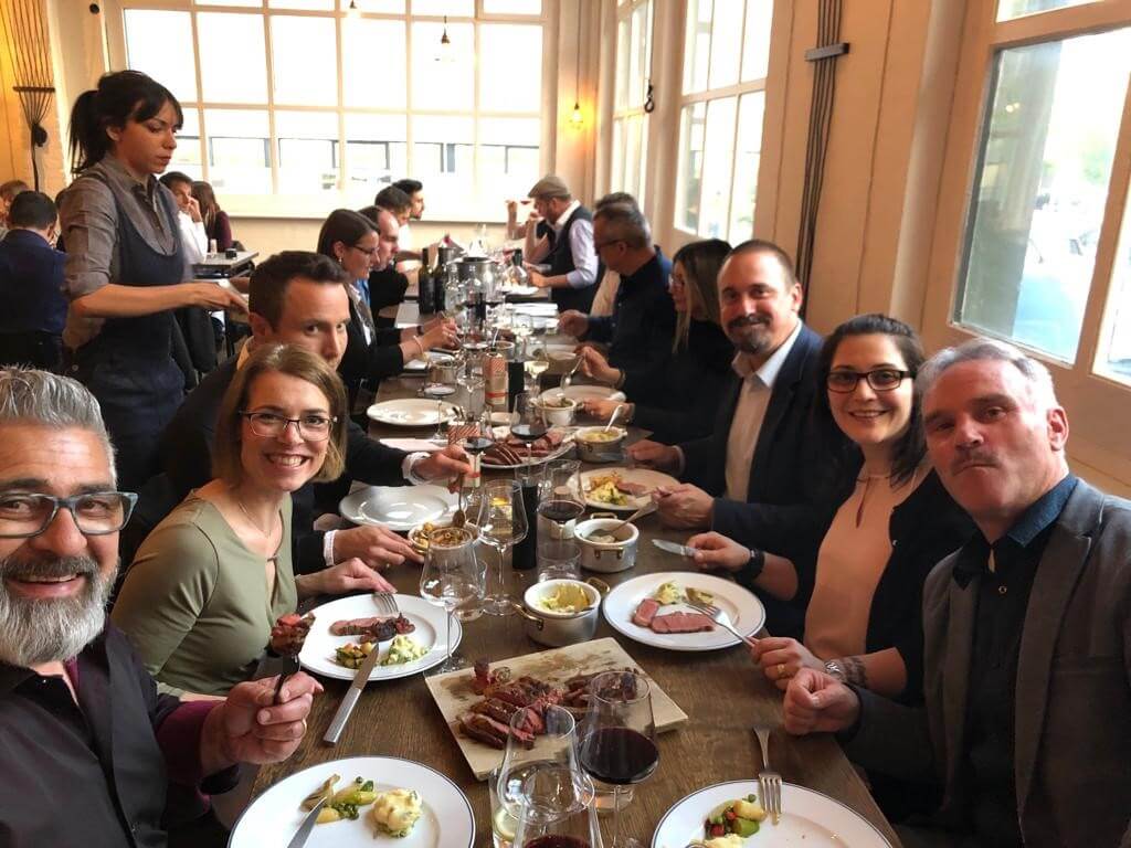 Gute Stimmung an der Diplomfeier