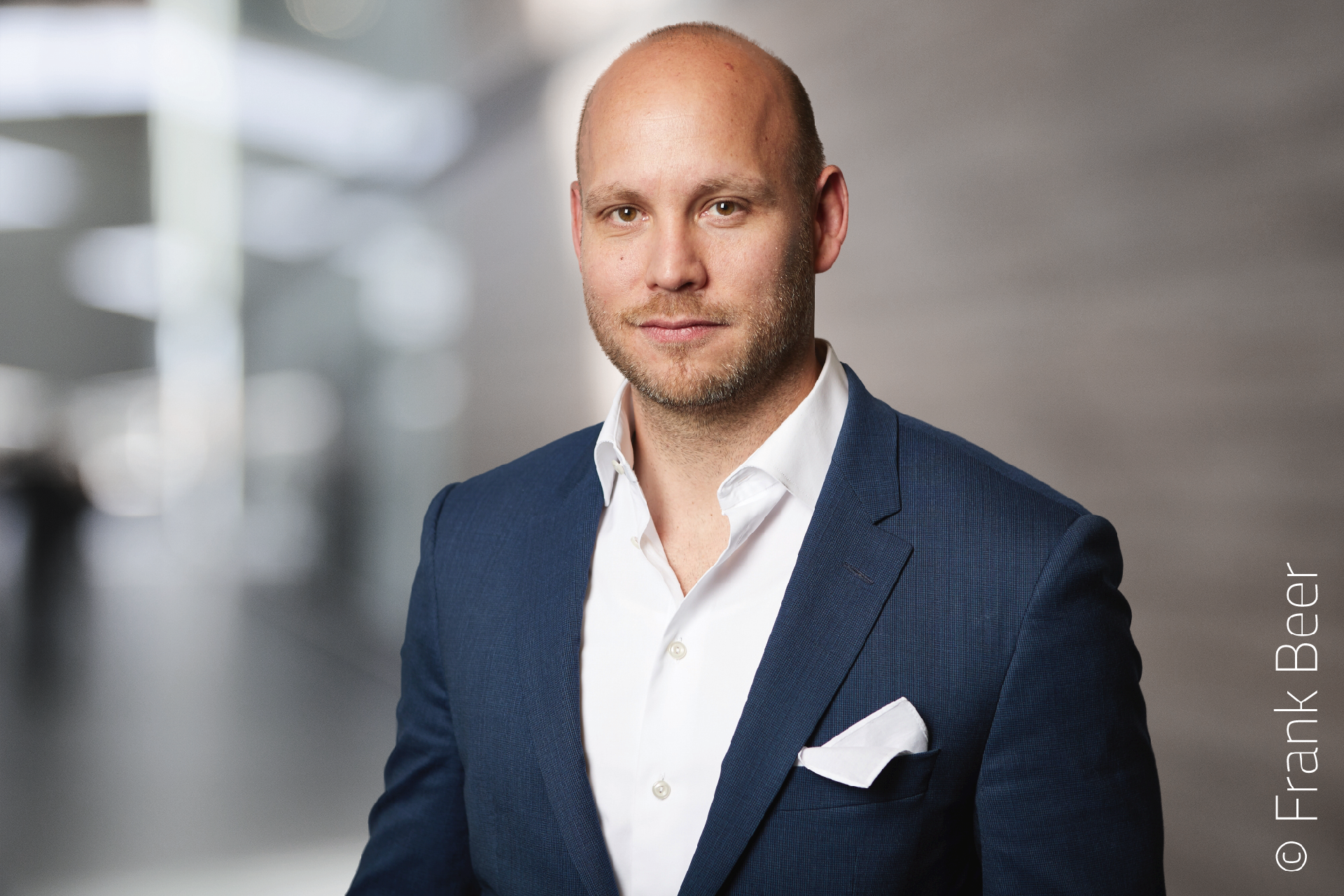 Mit welchen E-Mailings B2B-Unternehmen (potenzielle) Kunden begeistern – 6 vielversprechende Use Cases im E-Mail-Marketing Martin-Philipp, CMYK-Bildquelle Frank Beer