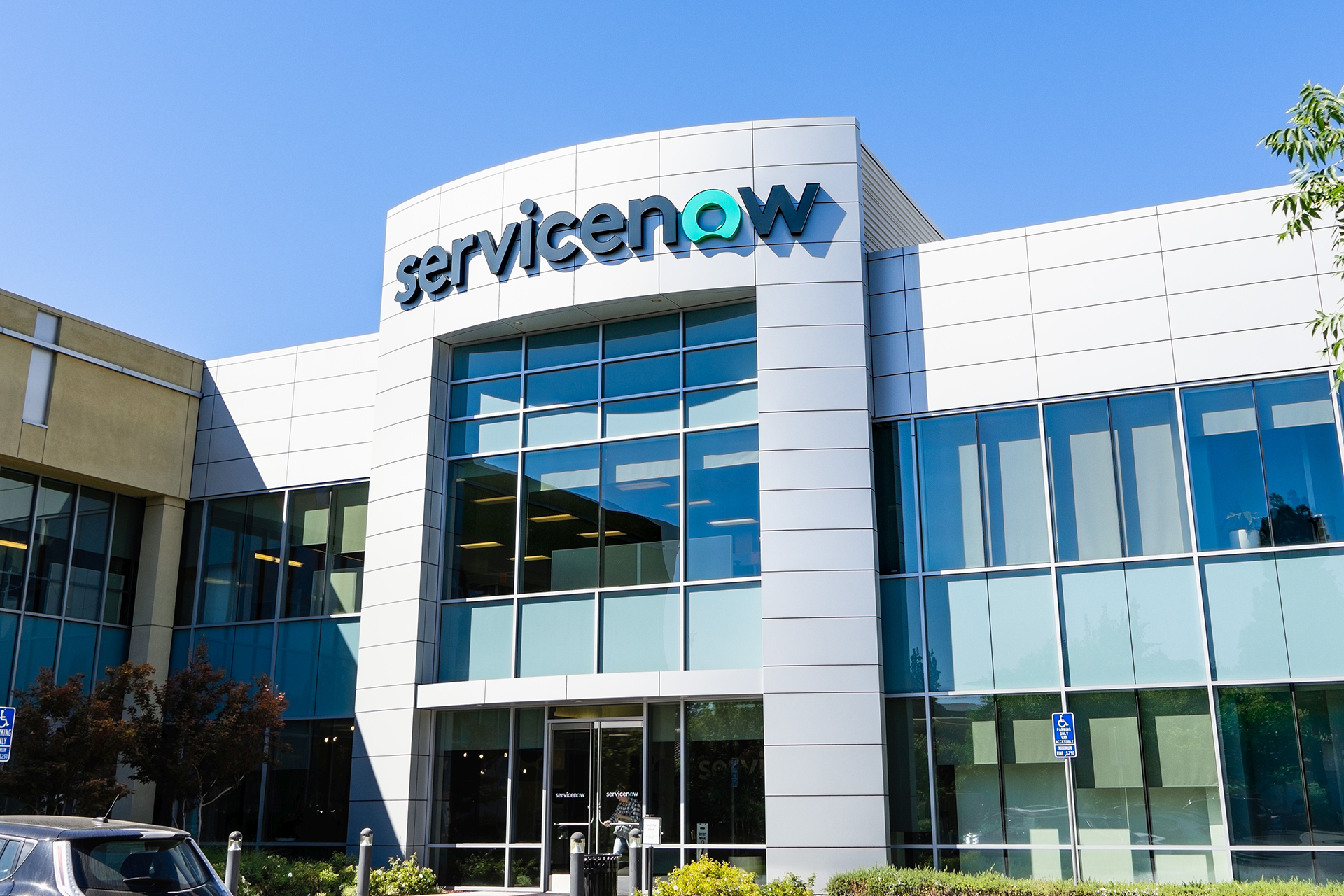 ServiceNow baut sein Portfolio weiter aus ServiceNow baut sein Portfolio weiter aus, Bild: www.istockphoto.com