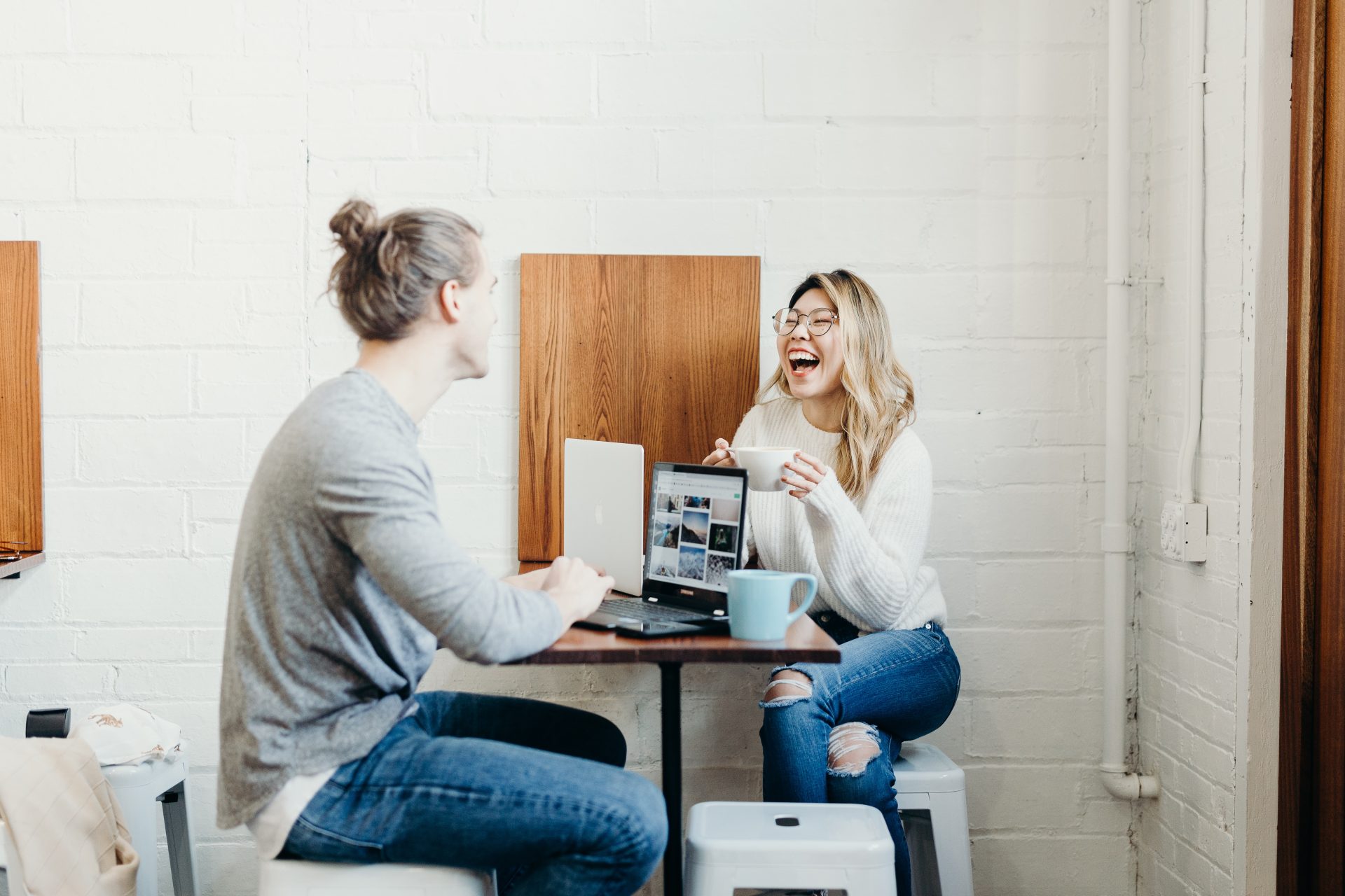 ServiceNow und Qualtrics verbessern Employee- und Customer-Experience mit leistungsstarker neuer App ServiceNow und Qualtrics verbessern Employee- und Customer-Experience mit leistungsstarker neuer App, Photo by Brooke Cagle on Unsplash