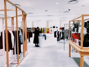 Die neue Rolle des Einzelhandels:  Mit diesen Trends müssen Retailer heute und in Zukunft rechnen, Photo by Korie Cull on Unsplash
